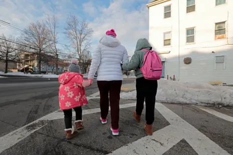 Courts Rule Against White House on Removing Guatemalan Minors and Venezuelan Nationals
